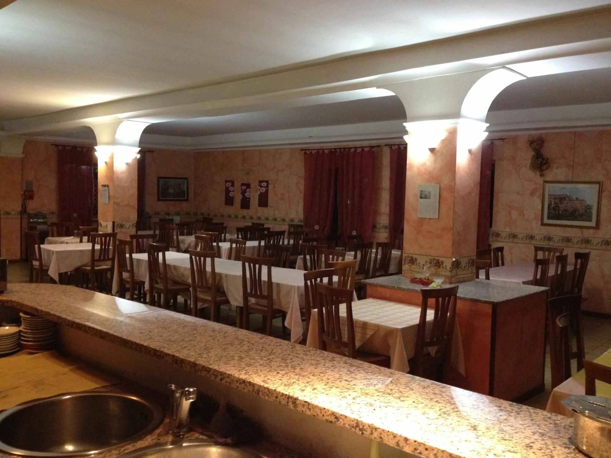 La Conca D'Oro Bed & Breakfast Altomonte Exterior photo